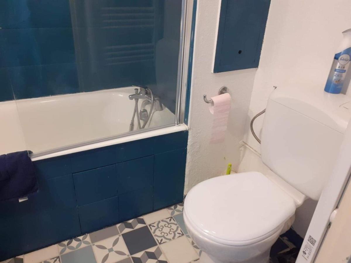 Apartmán Studio 4 Personnes Avec Vue Sur Le Port Hyères Exteriér fotografie