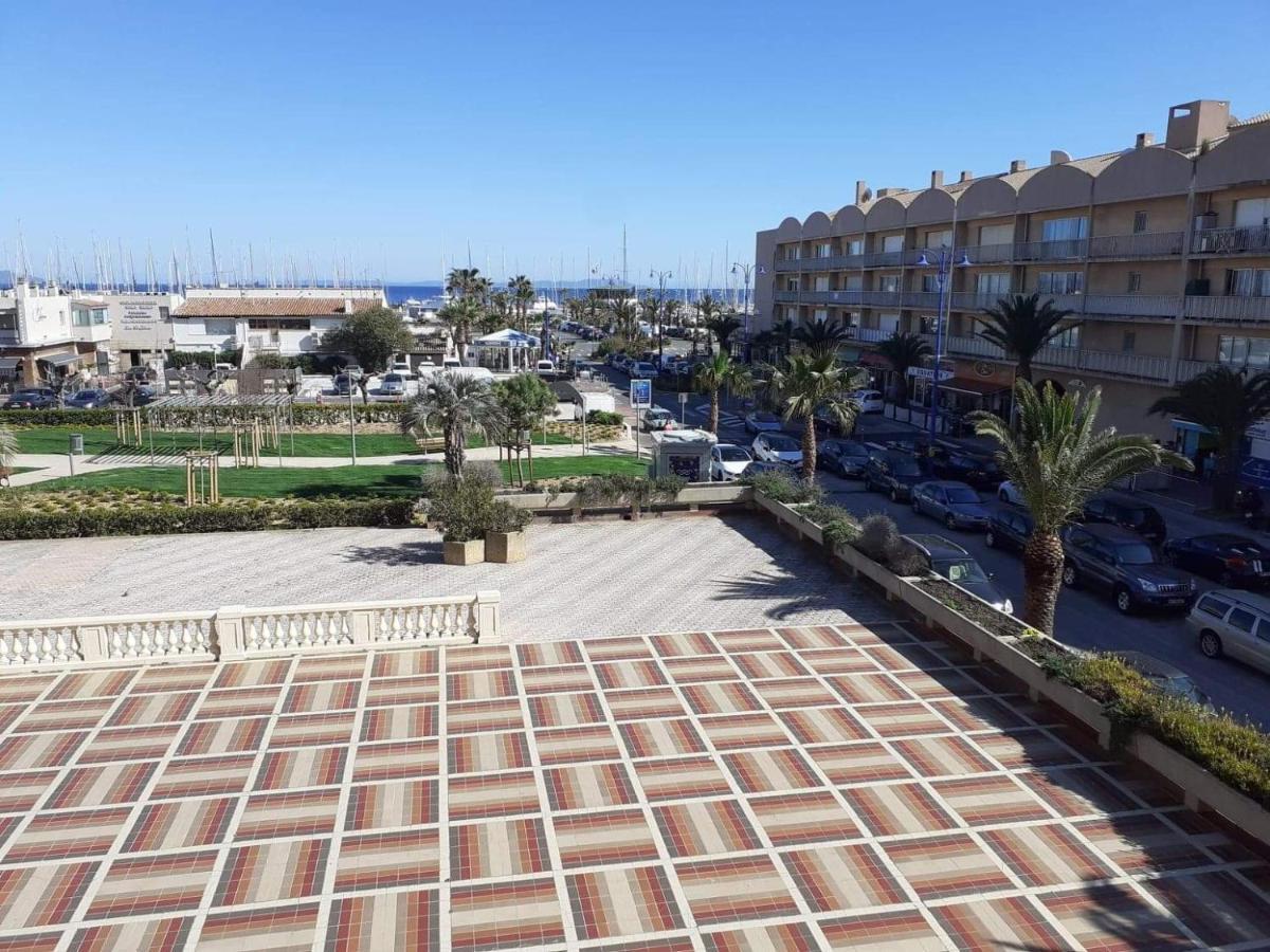 Apartmán Studio 4 Personnes Avec Vue Sur Le Port Hyères Exteriér fotografie